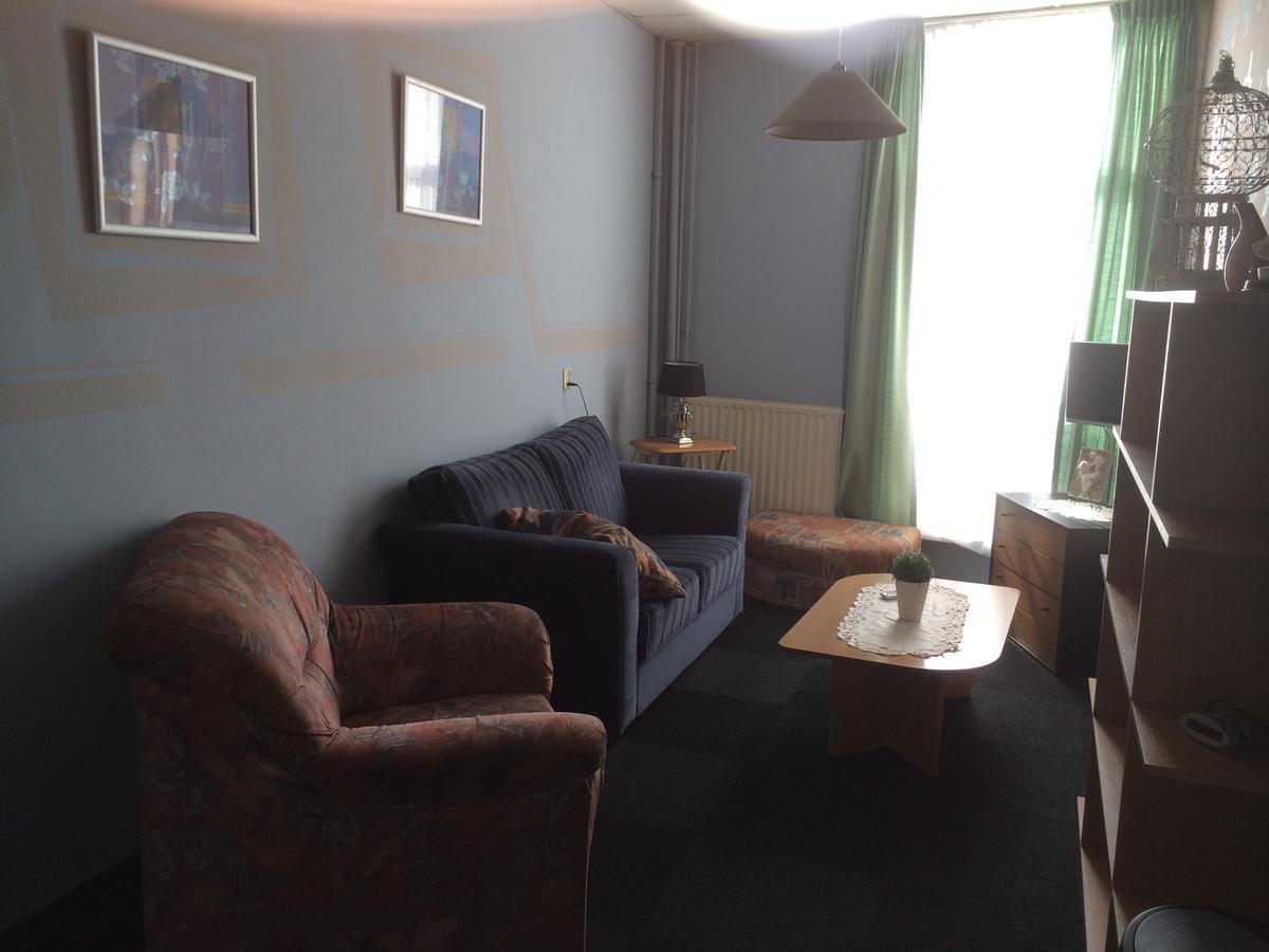 Hotel De Blauwe Vogel Bergen op Zoom Habitación foto